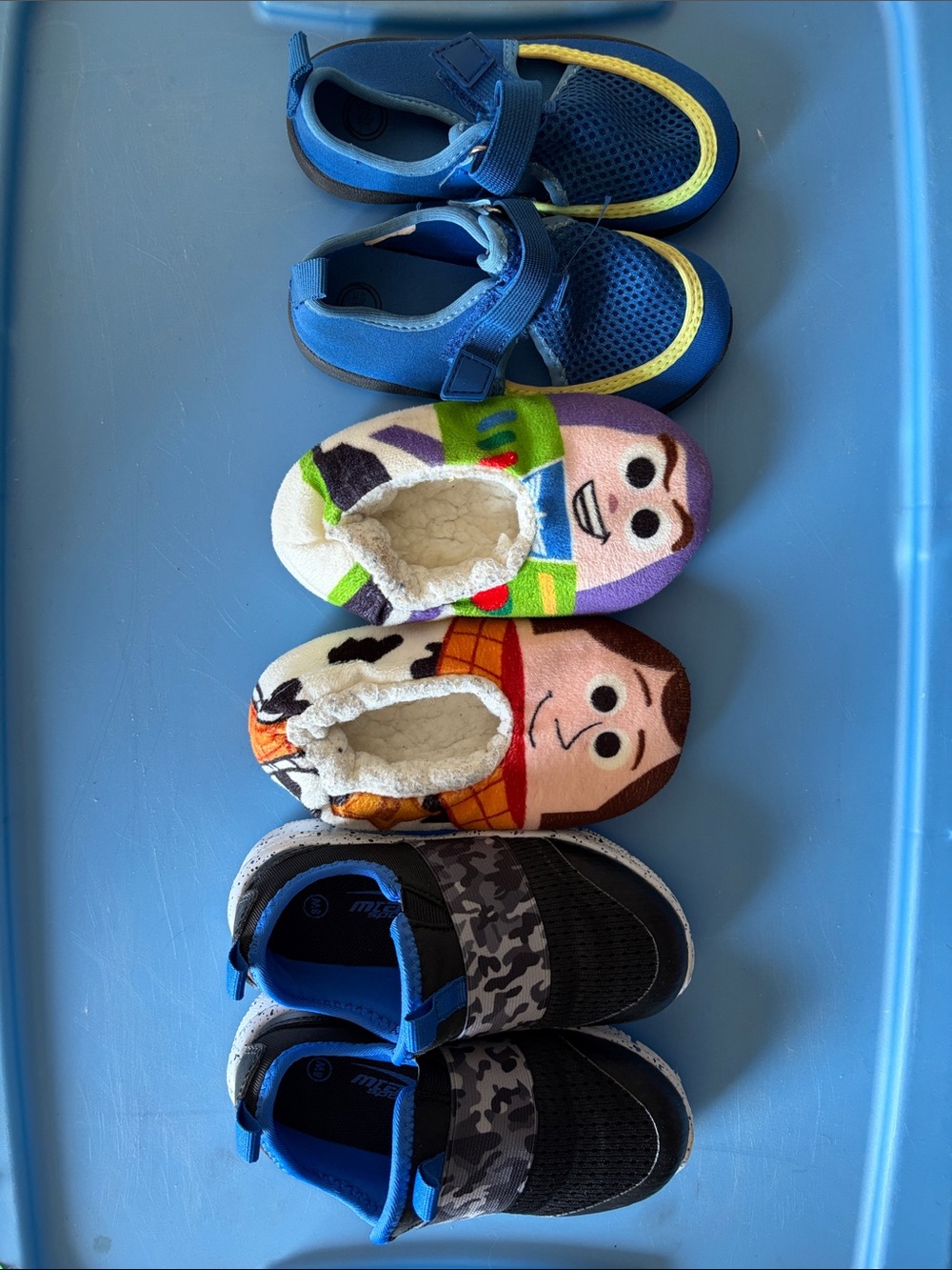 Size 7/8 toddler boys shoe bundle